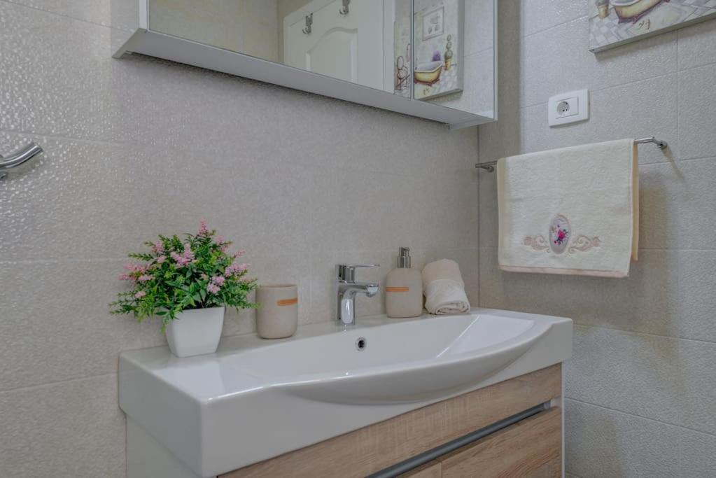 Appartement Diva 1,stylish Old Town Near Split